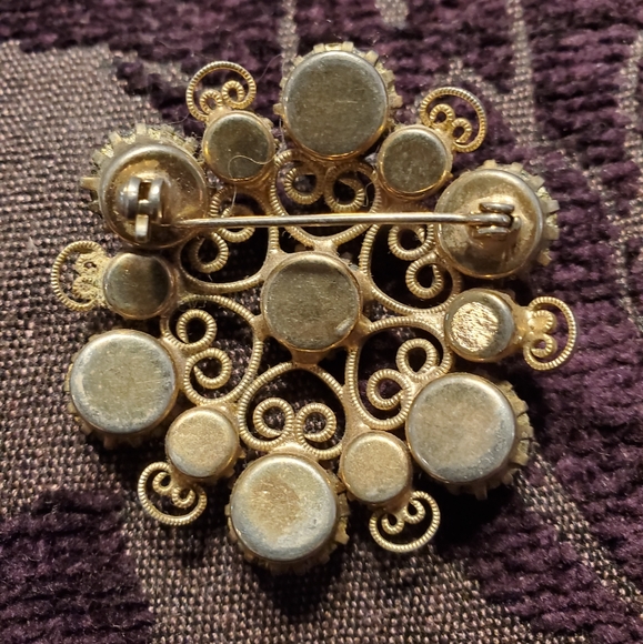 Antique Pin - Picture 4 of 5